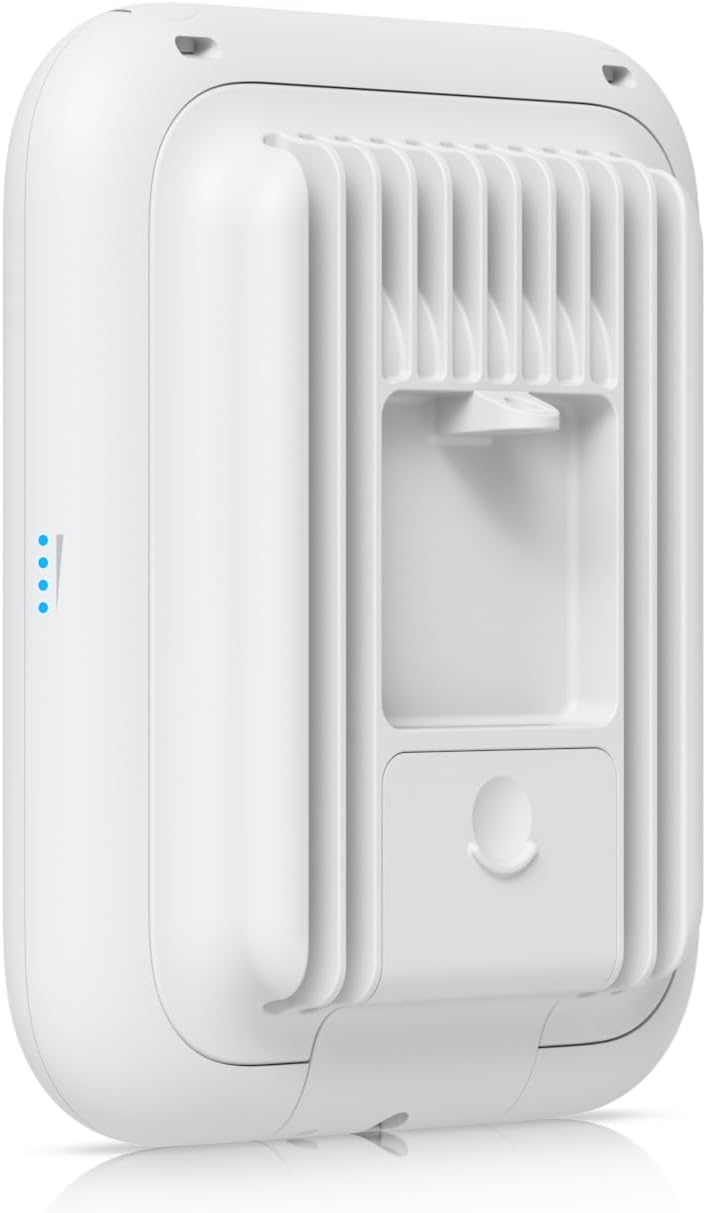 U7-Pro Outdoor Tri-Band Wi-Fi 7 AP - 2.5 GbE PoE+ Uplink - IP67 Weatherproof - US Version | Bundle with QALYNX 3ft Slim Cat6A Patch Cable (28 AWG)