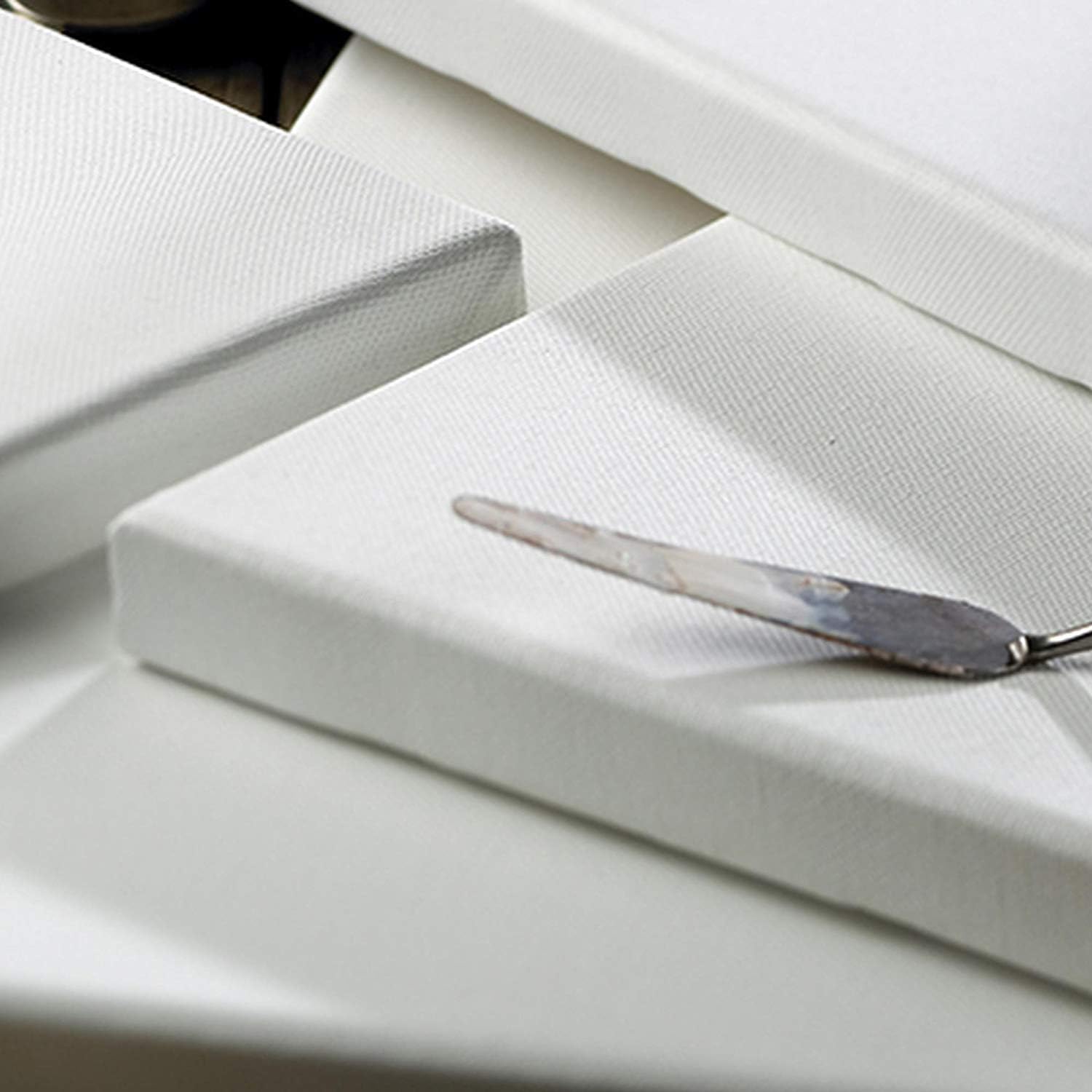 Winsor & Newton Professional Linen Canvas, 36 x 36'