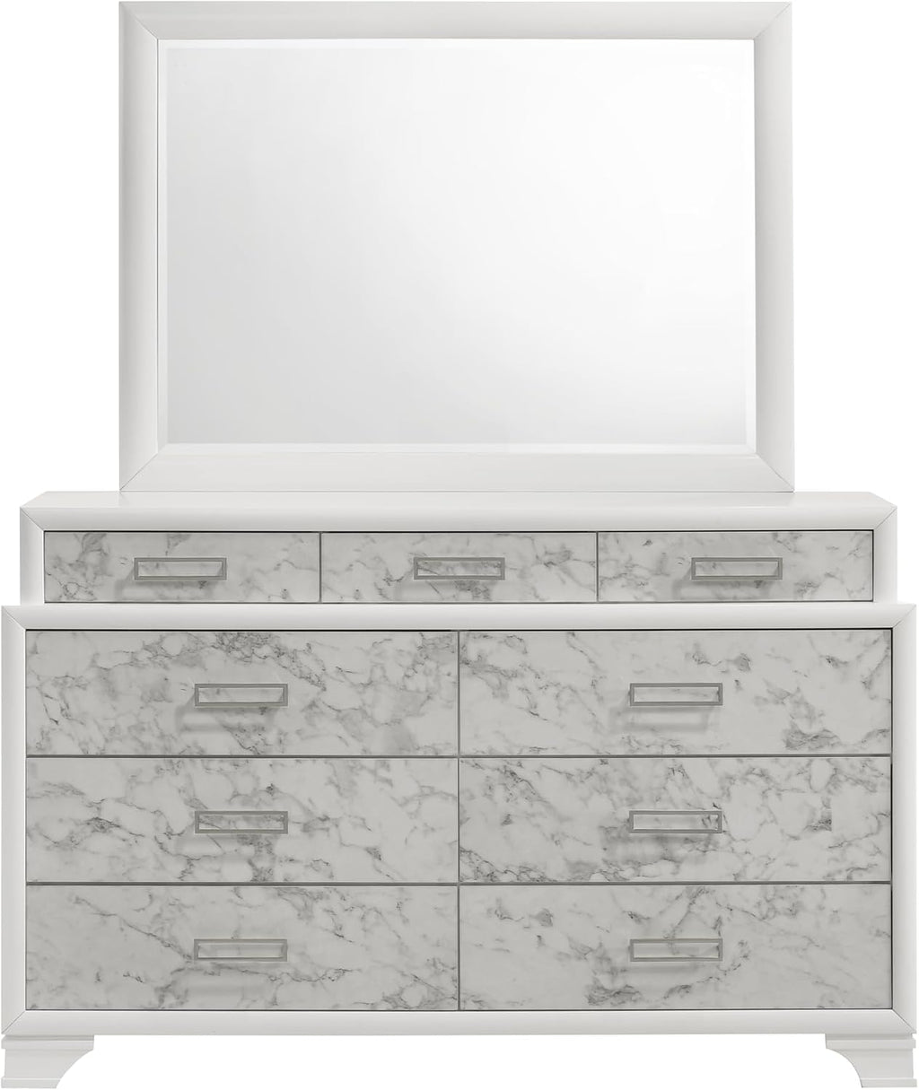 Modern Style Full 5PC Bedroom Set Made with Wood and Drawers in White