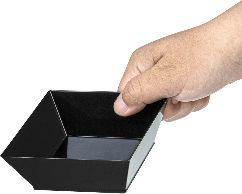 Restaurantware 10 Ounce Square Bowls 100 Disposable Serving Bowls - Heavy-Duty Premium Black Plastic Salad Bowls For Parties Catering Or Buffets Serve Desserts Chips Popcorn Or Candies