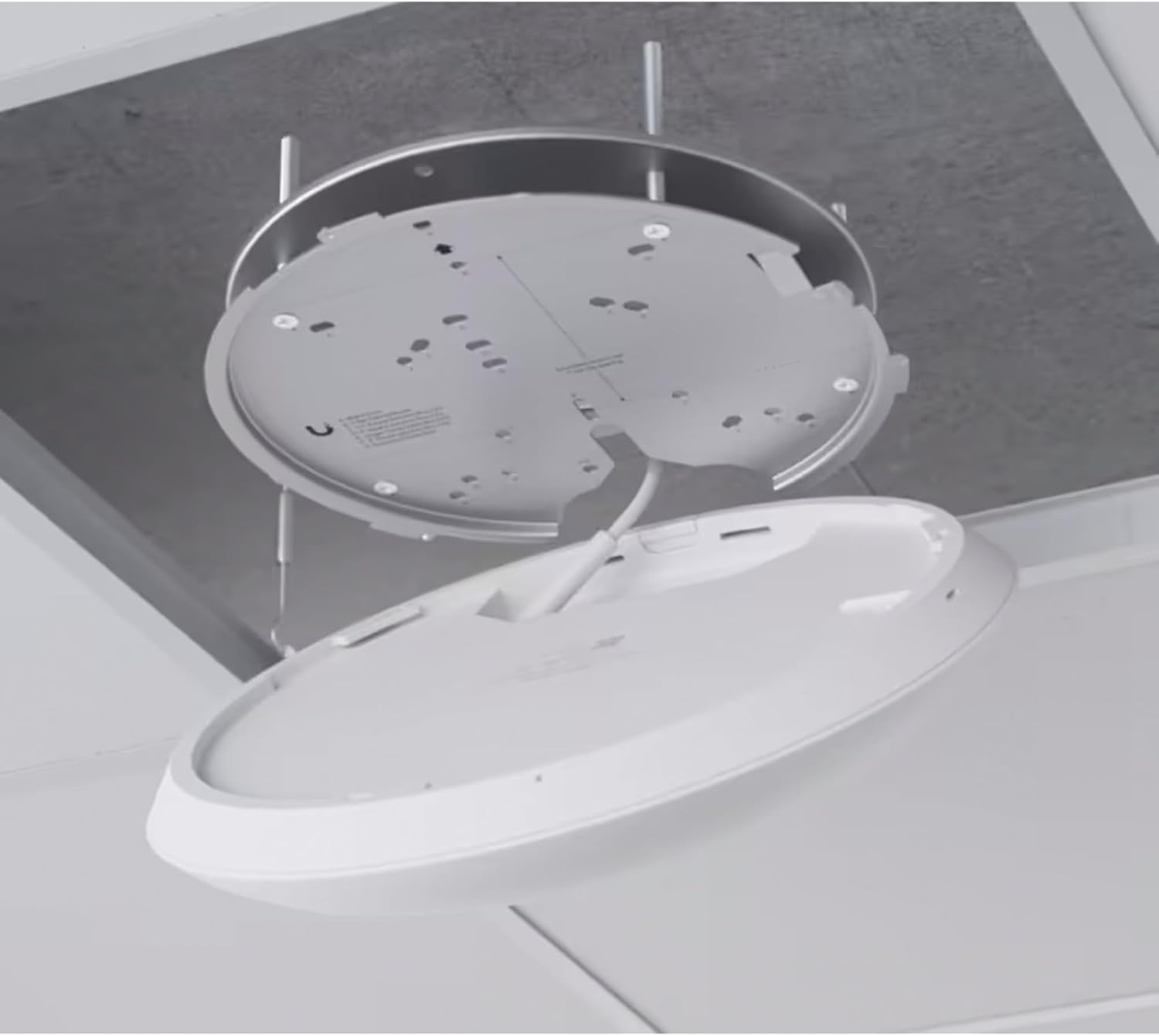Ubiquiti U7-PRO-MAX U7 Pro Max WiFi 7 Ceiling Mounted Access Point with 2.5GbE Uplink