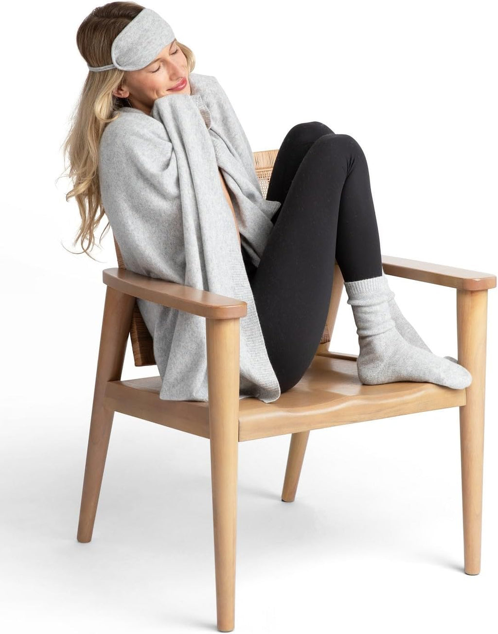 Jet&Bo 100% Pure Cashmere Travel Set: Blanket, Eye Mask, Socks, Carry/Pillow Case Gray in Gift Box