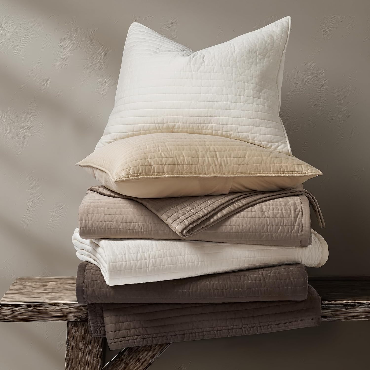 EVERGRACEHOME Cotton Sateen Quilt Set Oversized King, Pre-Washed Cotton Channel Stitch Coverlet Bedspread, 3 Pieces Lightweight Soft Bedding Sets for All Season, with 2 Pillow Shams, Mocha Brown