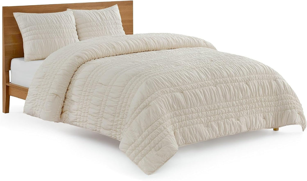 UGG Full/Queen Quilt Set - 3pc Bed Spread with 2 Pillow Shams, All Season Luxury Bedding, Lightweight Quilted Soft Textured Comforter, Cozy Coastal Queen Quilt Set, Beige Snow (Tide Devon)