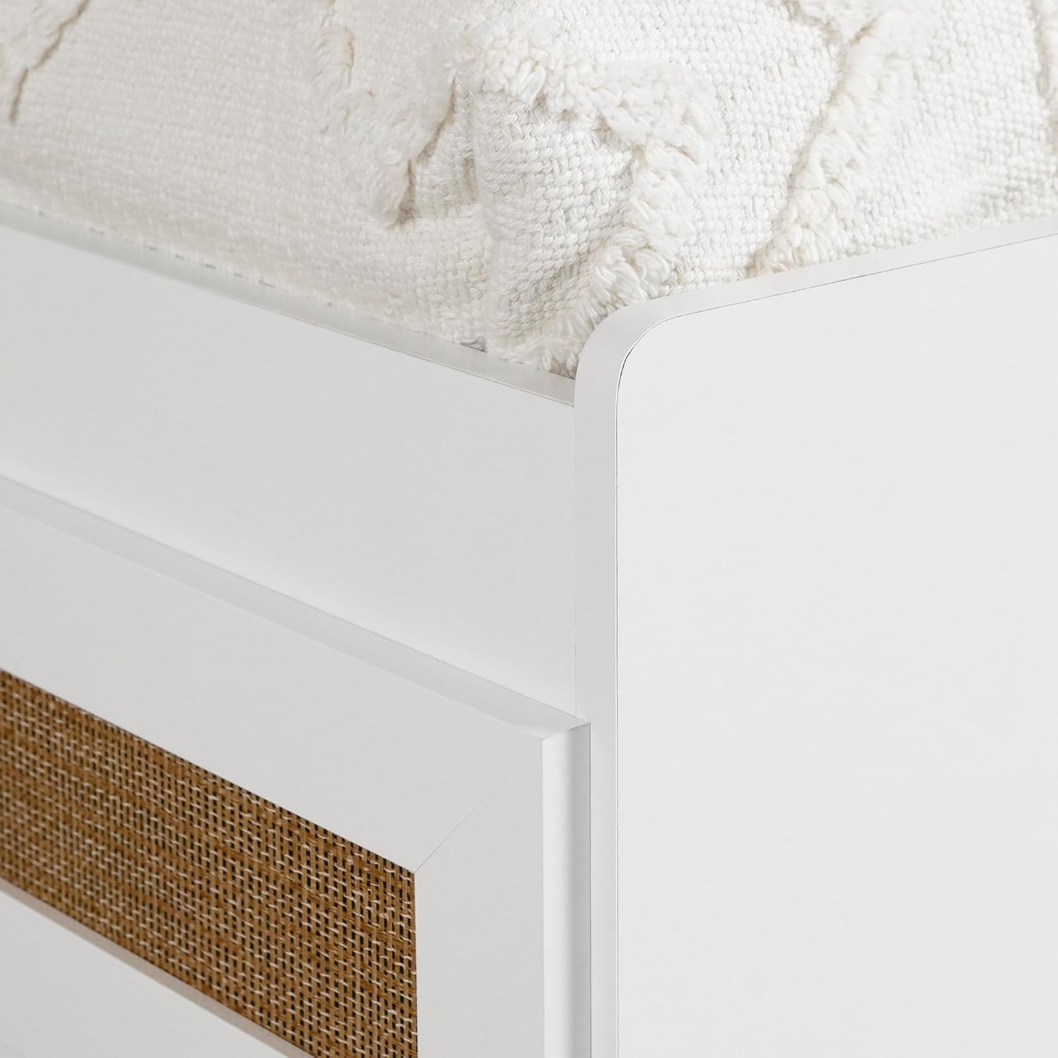 South Shore Bloom Mates Bed with 3 Drawers, Full, White and Faux Printed Rattan