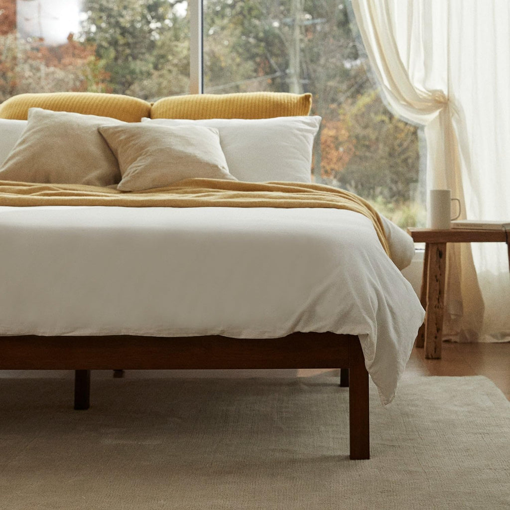 LIFEMENT King Bed Frame Classic Wood Platform, Noise Free, Under Bed Storage, No Box Spring Needed, Easy Assembly, Cherry