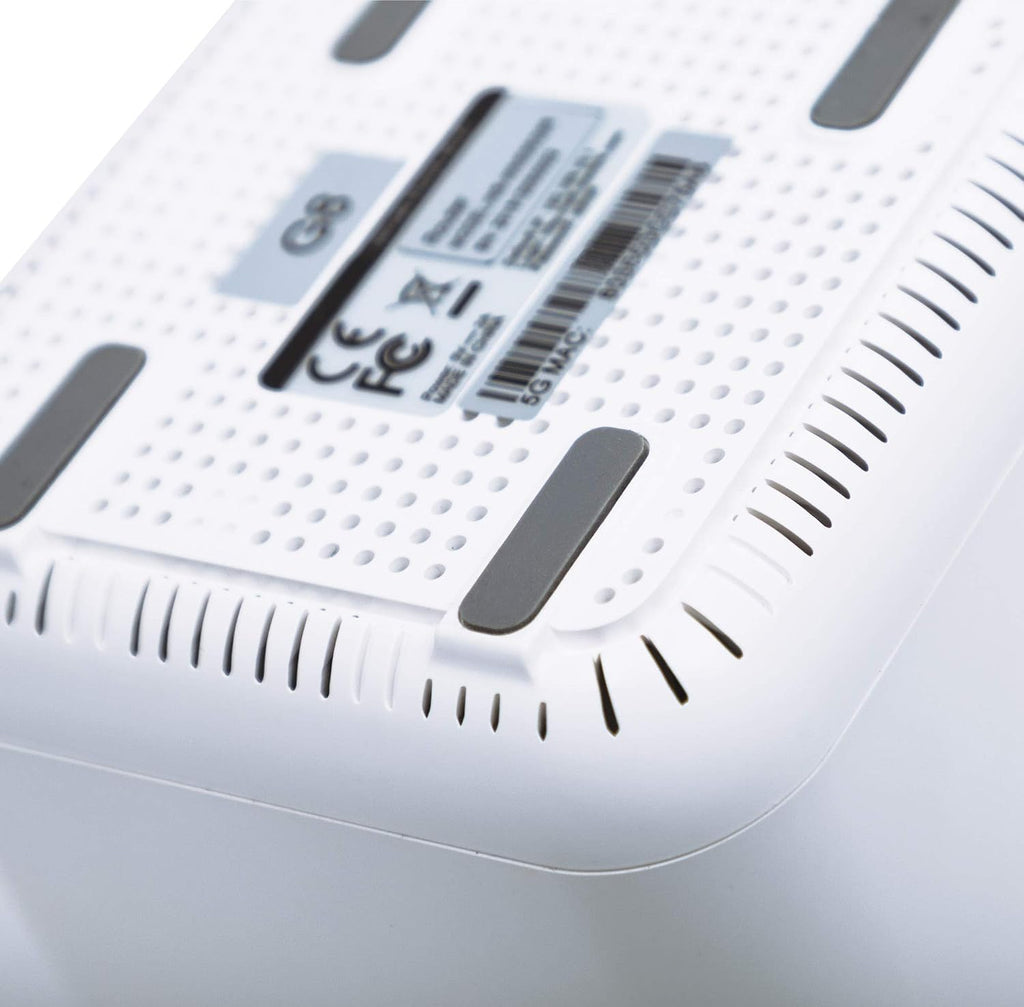 Intellinet Network Solutions Mesh Wireless Internet Kit - Includes 1 Router & 2 Extenders - Covers up to 4,500 Sq.Ft. with 2.4 & 5GHz Bands, Optional Guest Network with Touch & Connect Internet Access
