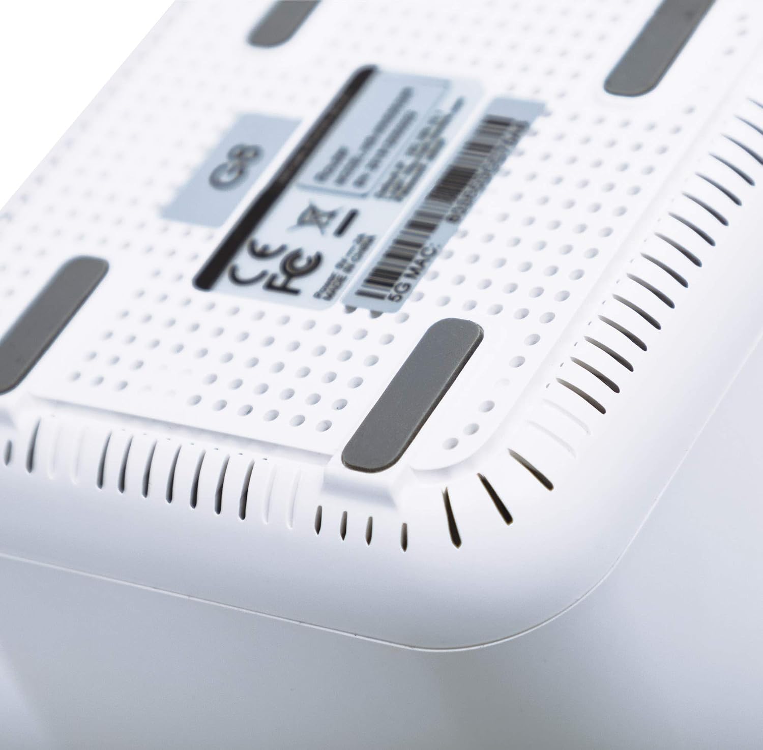 Intellinet Network Solutions Mesh Wireless Internet Kit - Includes 1 Router & 2 Extenders - Covers up to 4,500 Sq.Ft. with 2.4 & 5GHz Bands, Optional Guest Network with Touch & Connect Internet Access
