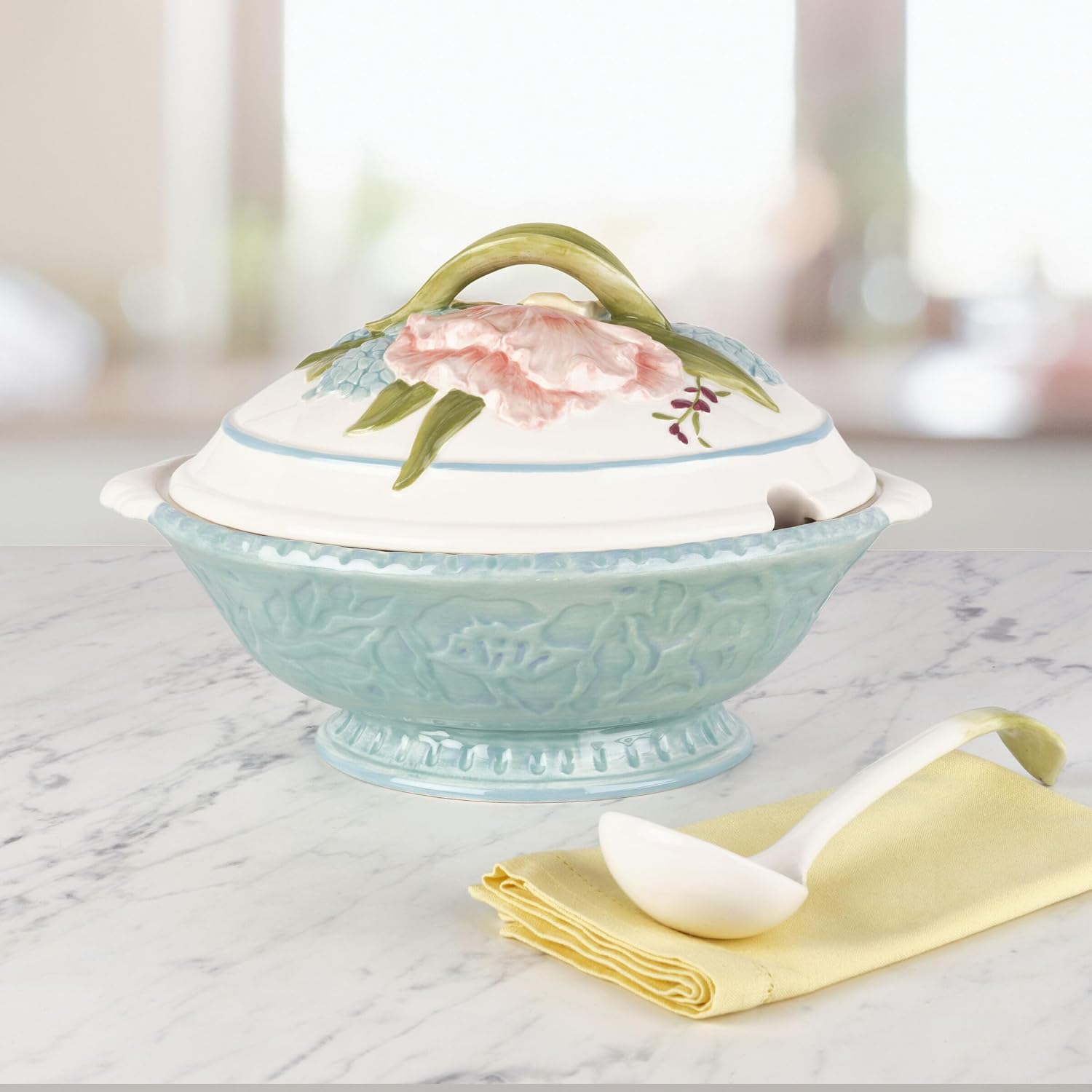 Fitz and Floyd Meadow Tureen Covered Serving Bowl with Ladle, 3.5 Quart