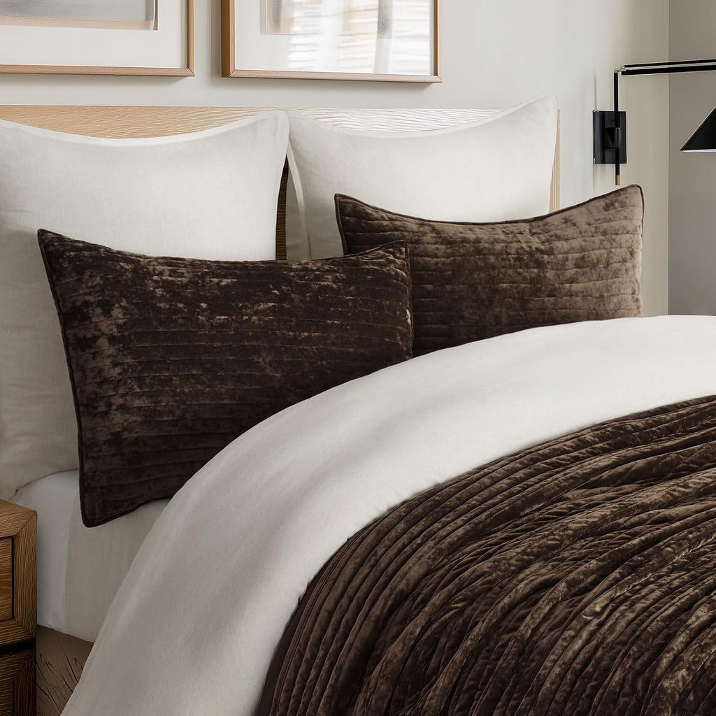 EVERGRACE Velvet Quilt Set California King 118'' x 106'', Luxurious Soft Striped Channel Bedding Set, Lightweight Velvet Comforter for All Season, Oversized Bedspread Coverlet w/ 2 Shams, Walnut Brown