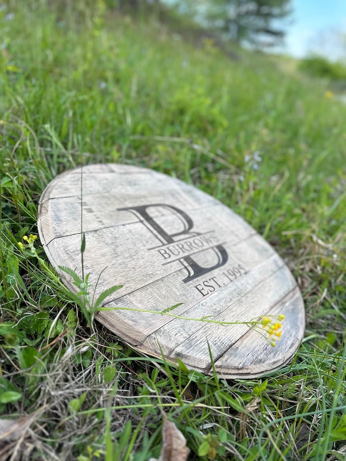 Personalized Wedding Guestbook Alternative - Solid Wooden Centerpiece Made from a Real Bourbon Whiskey Barrel Head - Beautiful Decoration for Weddings - Made in The USA