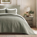 EVERGRACEHOME 100% Cotton Modern Lines Quilt Set Oversized King, Pre-Washed Soft Striped Coverlet Bedspread, 3 Piece Lightweight Bedding Set for All Season, with 2 Pillow Shams, Olive Green
