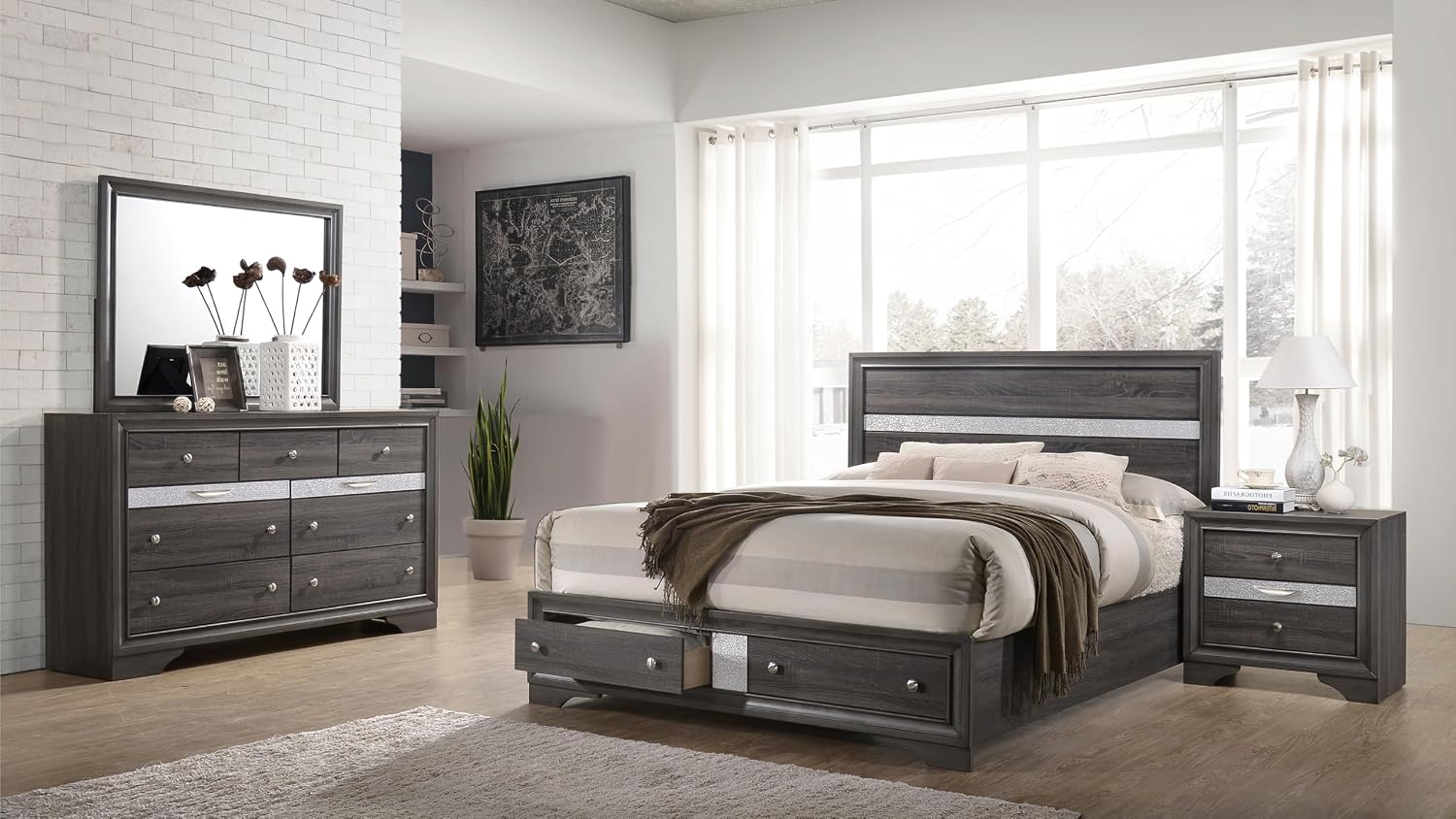 Style Full 4 Storage Bedroom Set Made with Wood in Gray