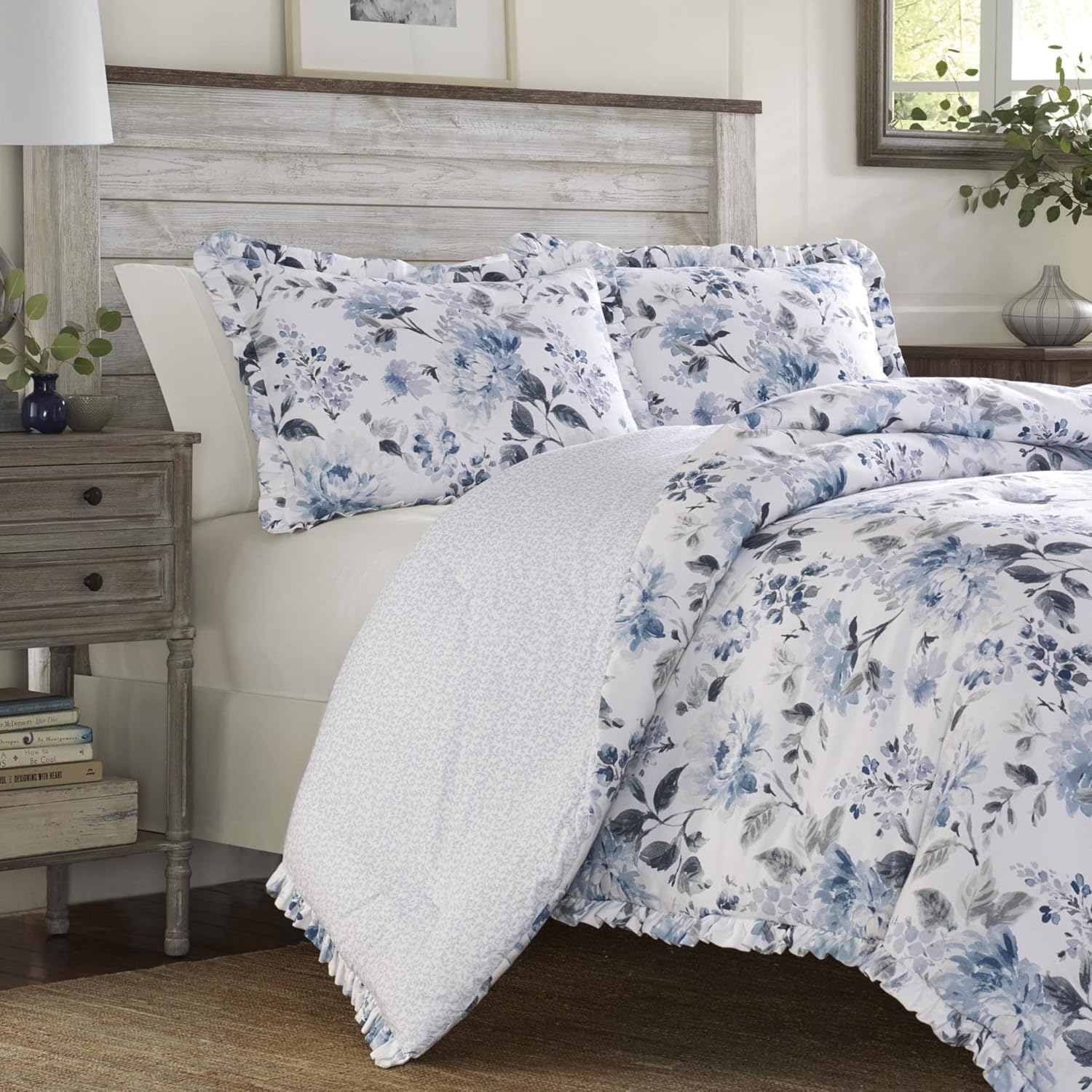 Laura Ashley Home - King Comforter Set, Reversible Cotton Bedding with Matching Shams, Stylish Home Decor for All Seasons (Chloe Blue, King)
