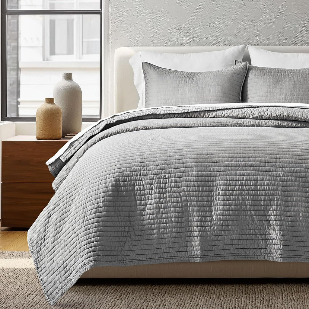 EVERGRACEHOME Cotton Sateen Quilt Set King Size, Pre-Washed Cotton Channel Stitch Coverlet Bedspread, 3 Pieces Lightweight Soft Bedding Sets for All Season, with 2 Pillow Shams, Fog Gray