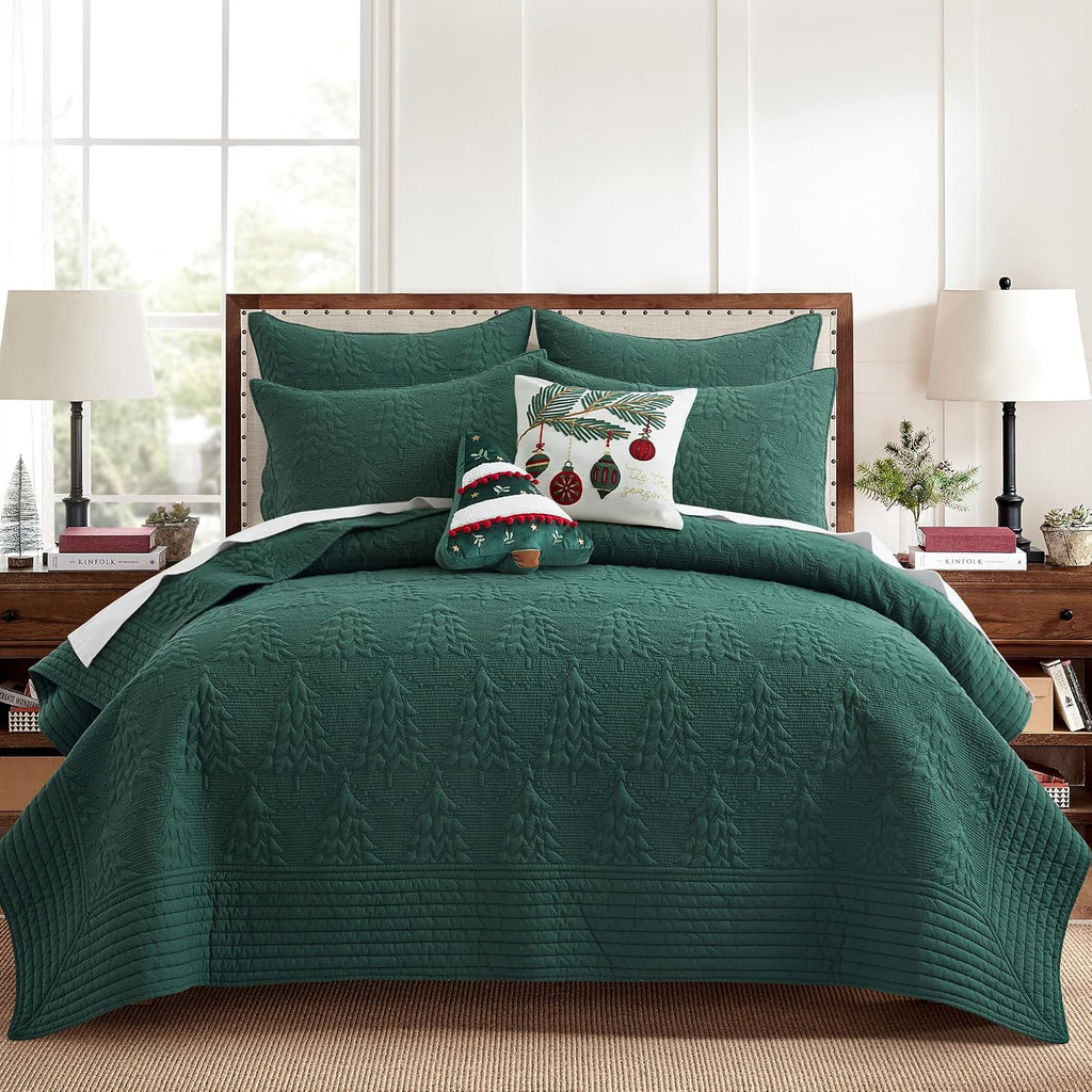 Levtex Home - O Christmas Tree Quilt Set - Twin Quilt and One Standard Sham - Christmas Tree - Green - Quilt (68x86in.) and Sham (20x26in.) - Reversible - Cotton