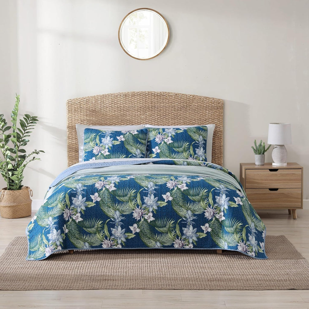 Tommy Bahama - King Quilt Set, Reversible Cotton Bedding with Matching Shams, Medium Weight, Oeko-Tex Certified (Southern Breeze Dark Blue)