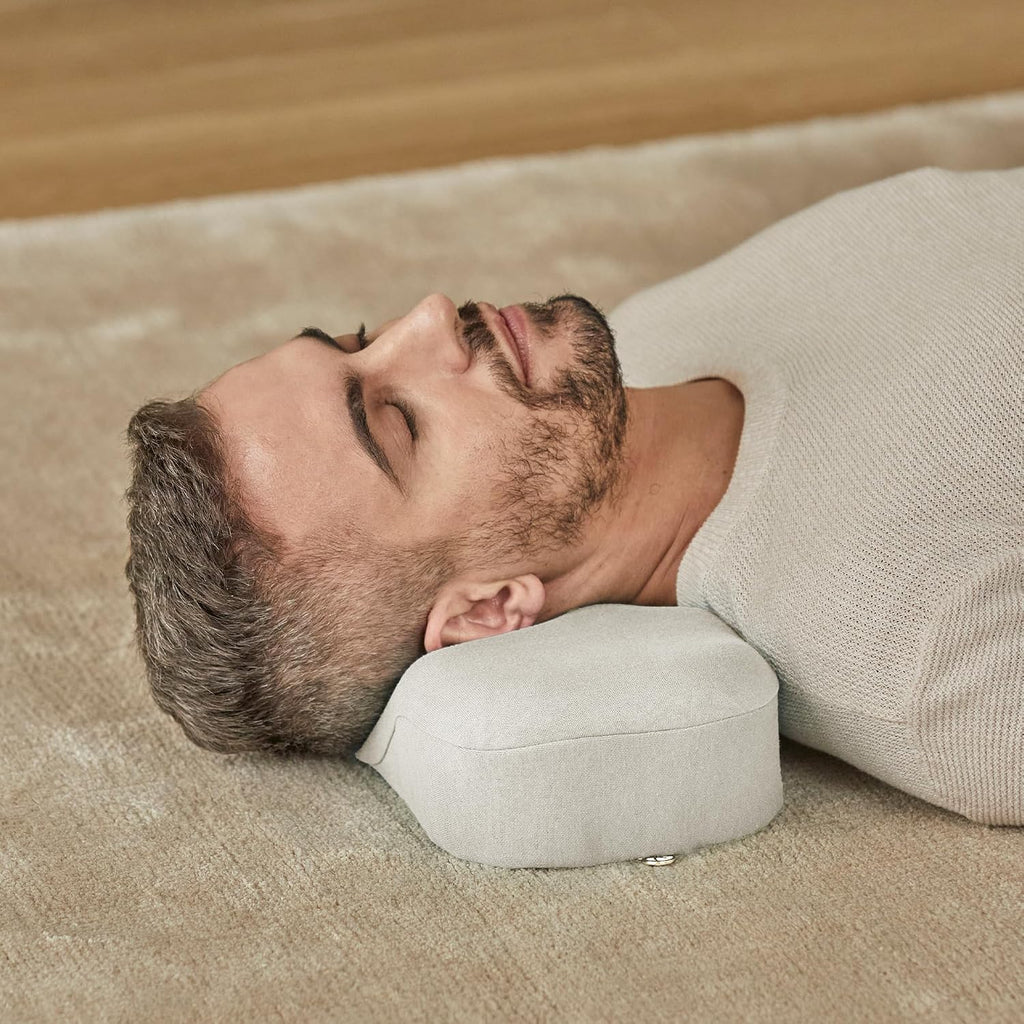 Kanuda Mini Portable Pillow (Oatmeal) – Compact Orthopedic Cervical Neck Pillow for Travel, Firm Memory Foam Support with CV4 & OCBR Therapy, Washable Cover & Storage Bag