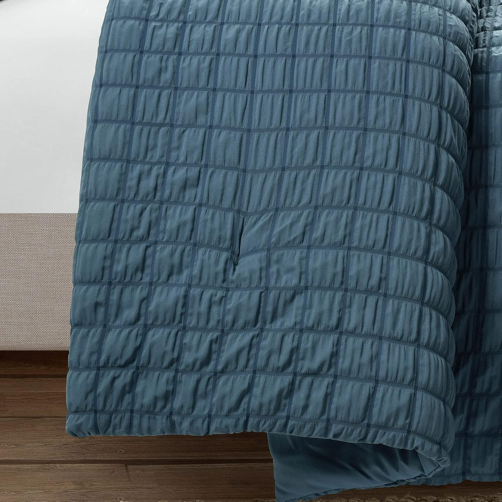 Lush Decor Crinkle Textured Dobby 3 Piece Comforter Set, Full/Queen, Blue