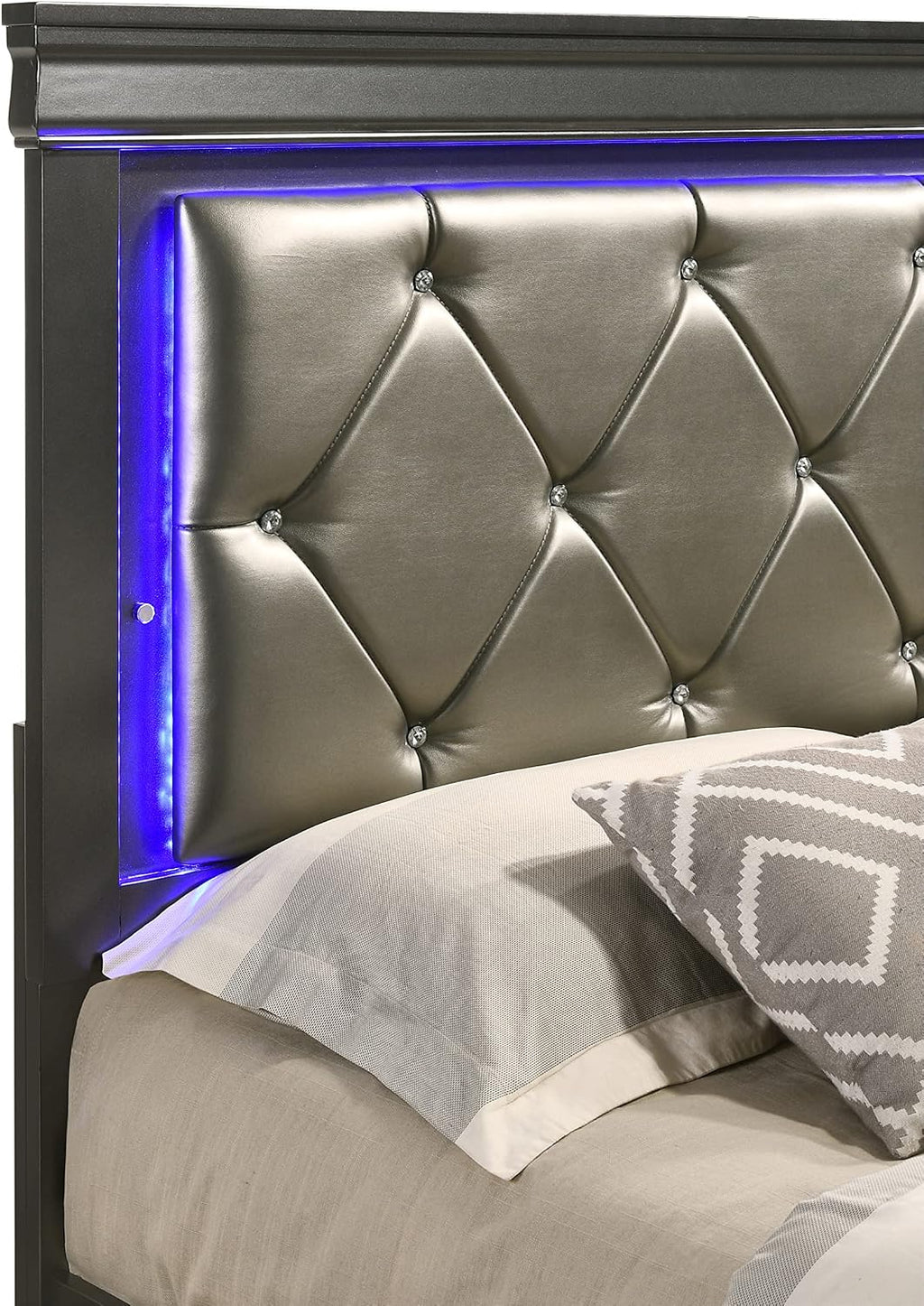 Full 4 Pcs LED Bedroom Set Made with Wood in Gray