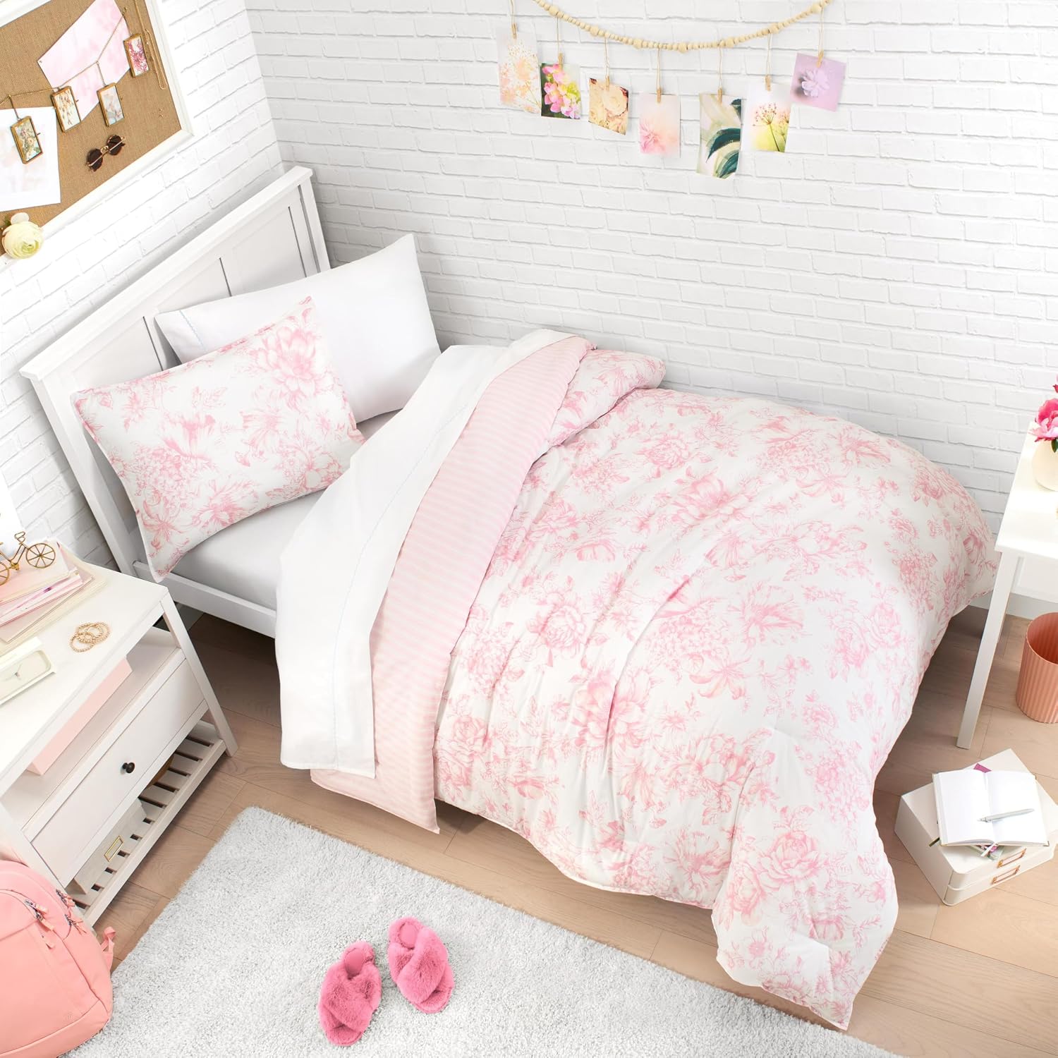 Laura Ashley - Twin/Twin XL Bedding Bundle, Reversible Comforter with Matching Pillowcases & Cotton Percale Sheet Set, Floral Bedding with a Crisp & Cool Feel (Pink)