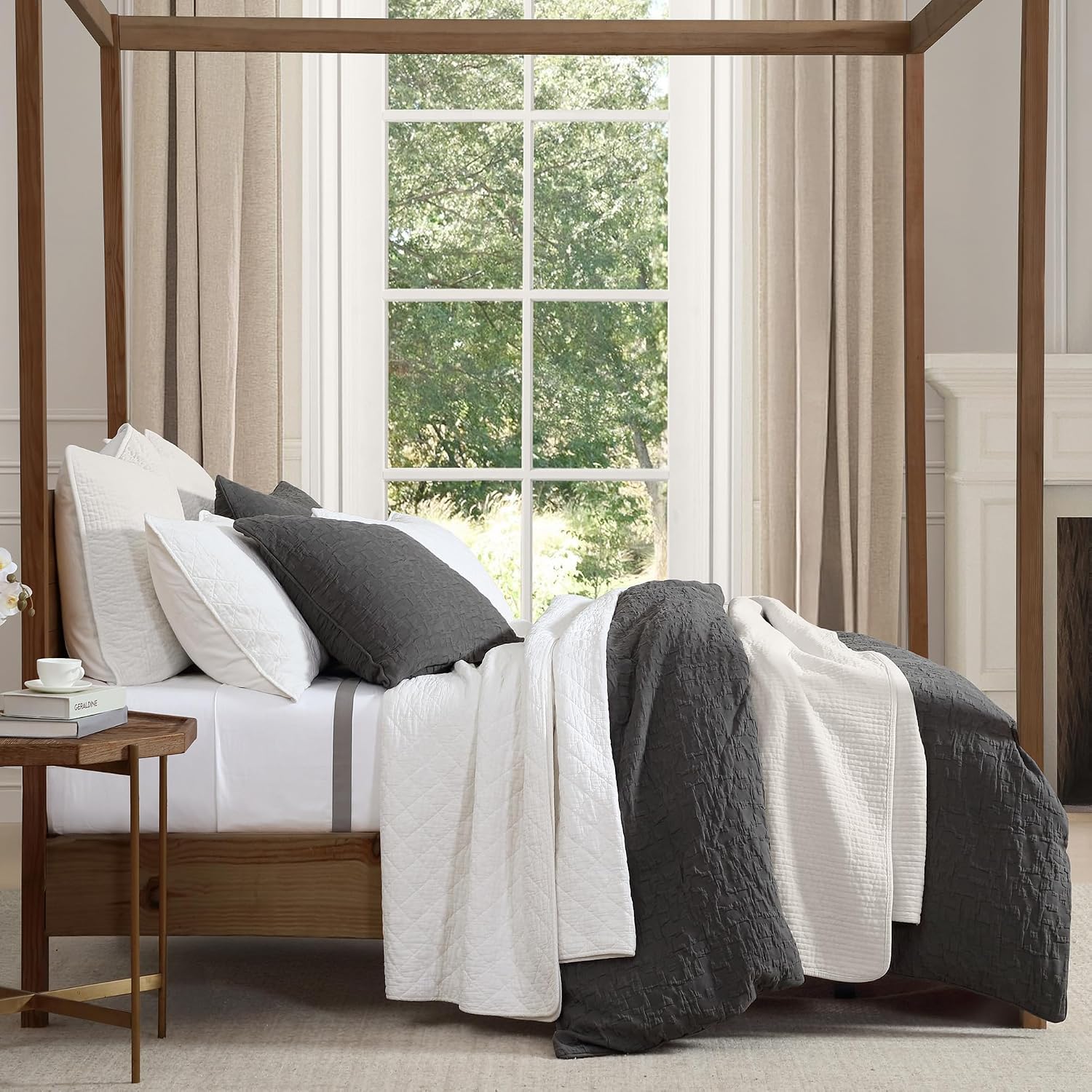 HiEnd Accents Porto Matelassé 3 Piece Duvet Cover Set with Pillow Shams, Queen Size, Cotton Charcoal Gray Textured Modern Boho Chic Casual Luxury Bedding, 1 Comforter Cover, 2 Pillowcases