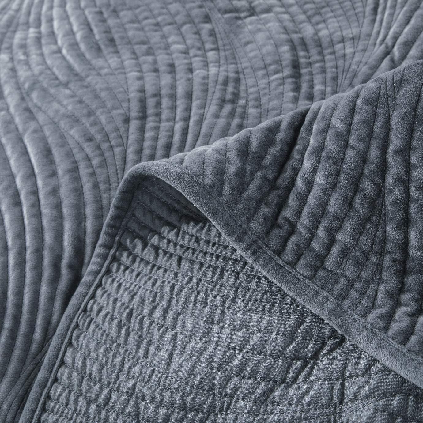 Tache Velvet Dreams Luxurious Velveteen Velour Super Soft Plush Warm Cozy Elegant Ripple Waves Stitch Quilted Coverlet Steel Navy Blue Bedspread Set, Full
