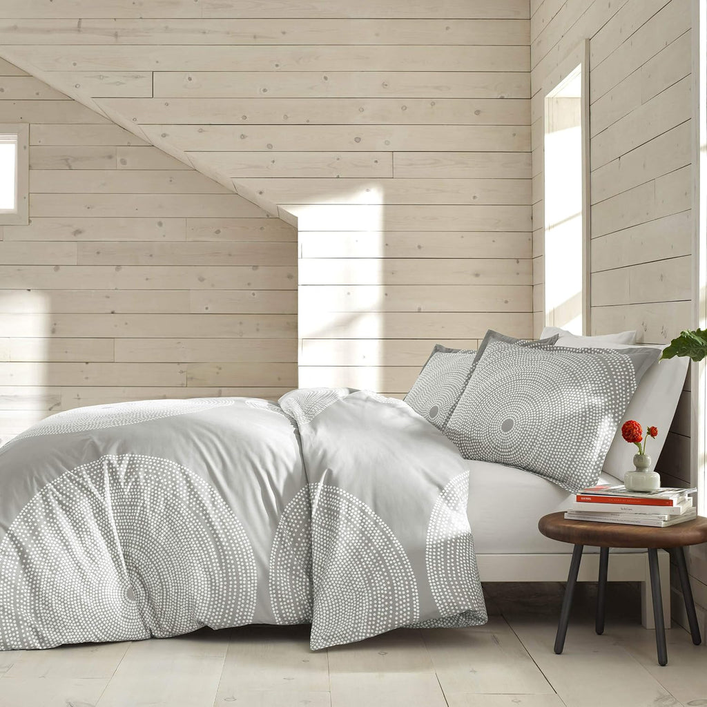 Marimekko - King Duvet Cover Set, Smooth Cotton Percale Bedding with Matching Shams, Lightweight Home Decor (Fokus Grey, King)