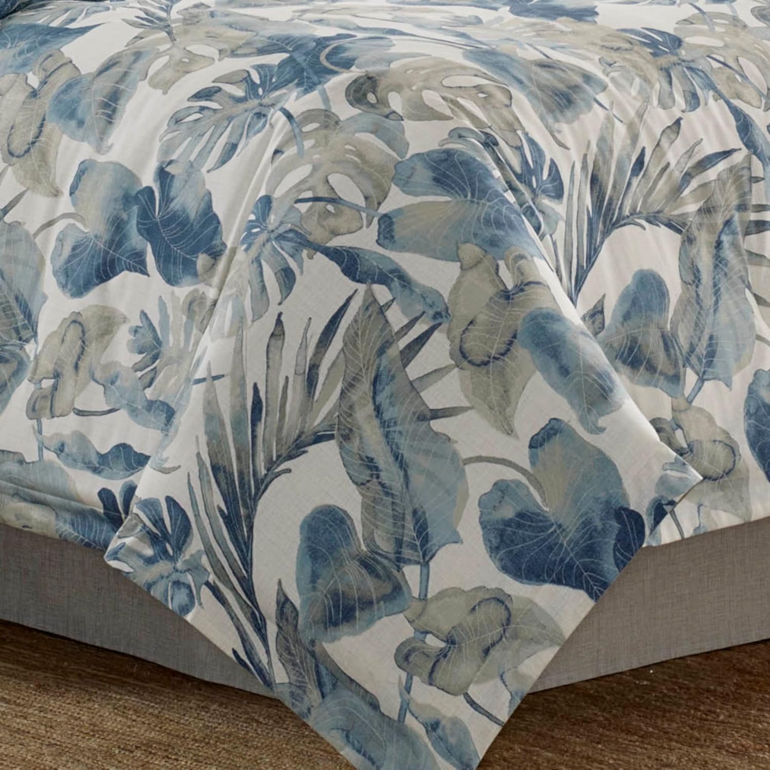 Tommy Bahama - Queen Comforter Set, Cotton Reversible Bedding with Matching Shams & Bedskirt, Super Soft Bedding Set (Raw Coast Blue, Queen)