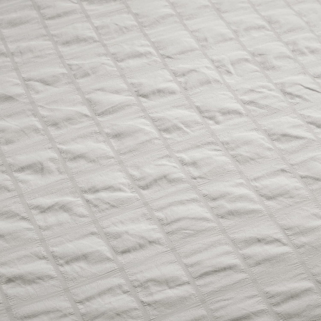 Lush Decor Crinkle Textured Dobby 3 Piece Comforter Set, King, Light Gray