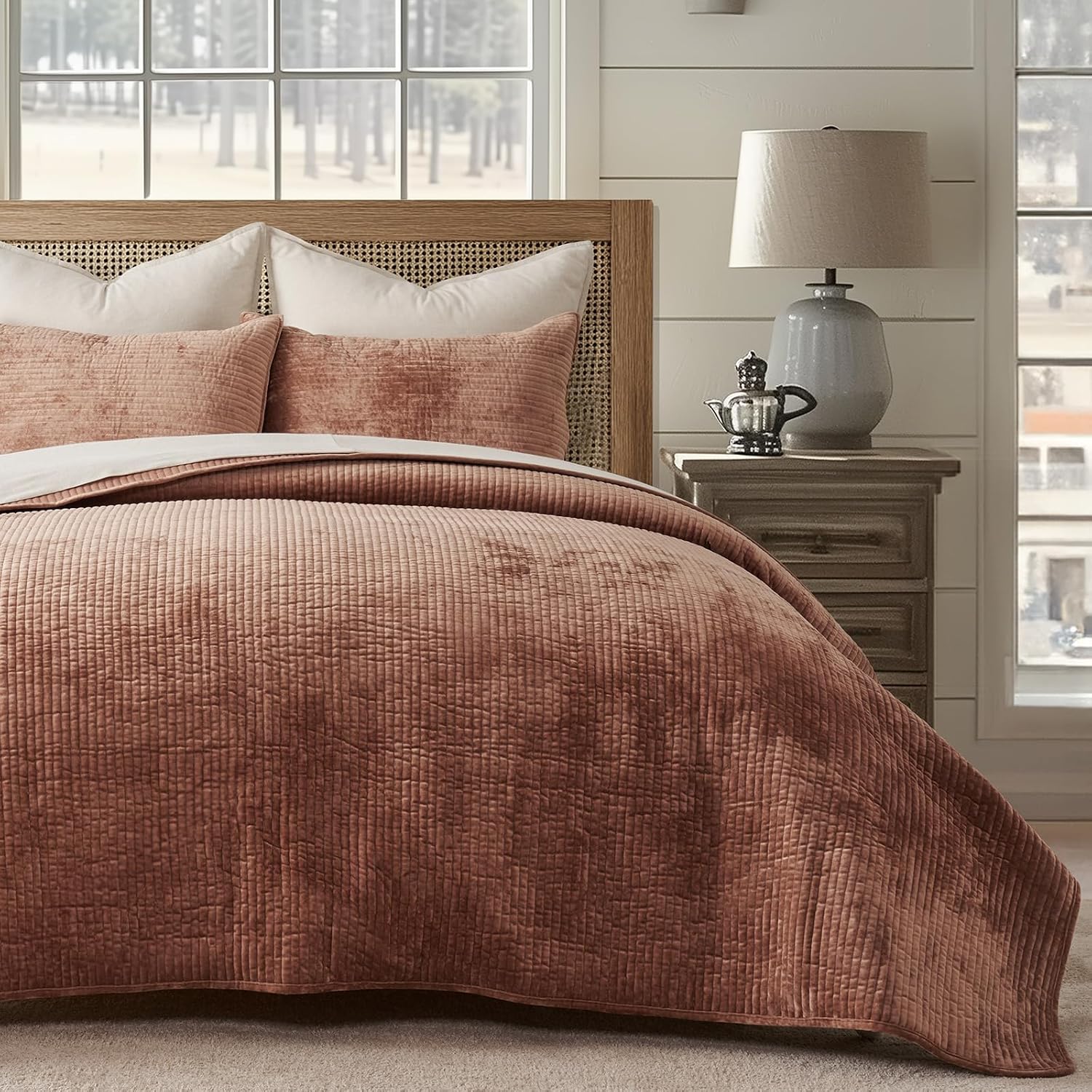 EverGrace Velvet Quilt Set California King 118'' x 106'', Luxurious Soft Bedding Sets, Lightweight Velvet Comforter for All Season, Striped Oversized Bedspread Coverlet w/ 2 Shams, Terracotta Clay
