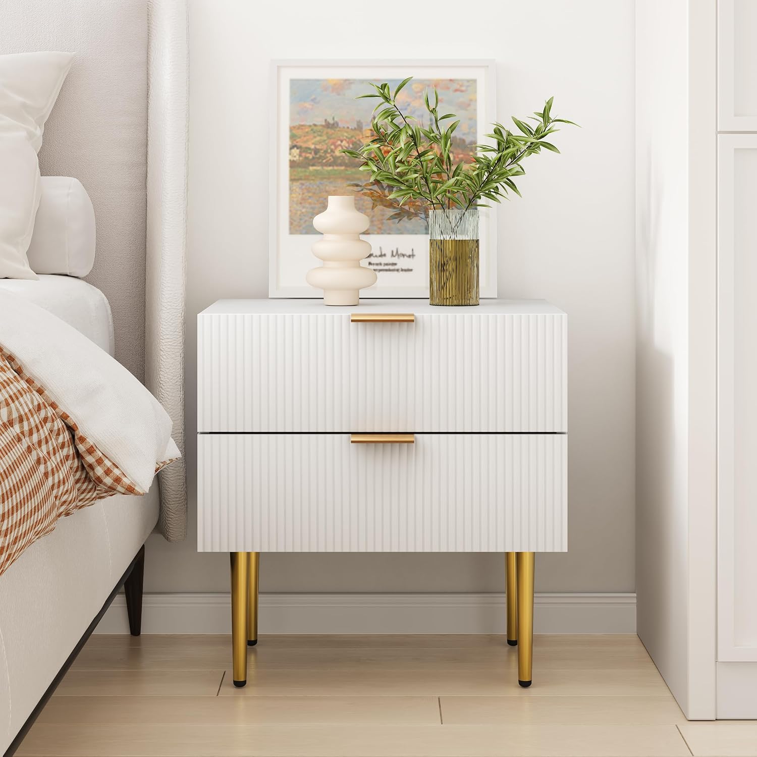 Semiocthome White Nightstand Set of 2, Mid Century Modern Night Stand with 2 Wave Fluted Panel Drawers, Bedside Table with Gold Metal Legs, Wide Tabletop Bed Side Table, End Tables for Living Room