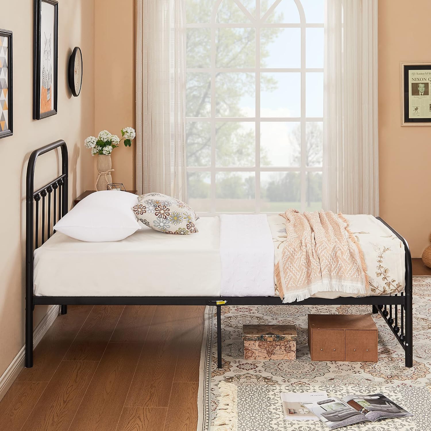 VECELO Twin Size Victorian Style Metal Bed Frame with Headboard Classic Metal Platform Bed Frame Mattress Foundation with Footboard/Under Bed Storage/No Box Spring Classic Black