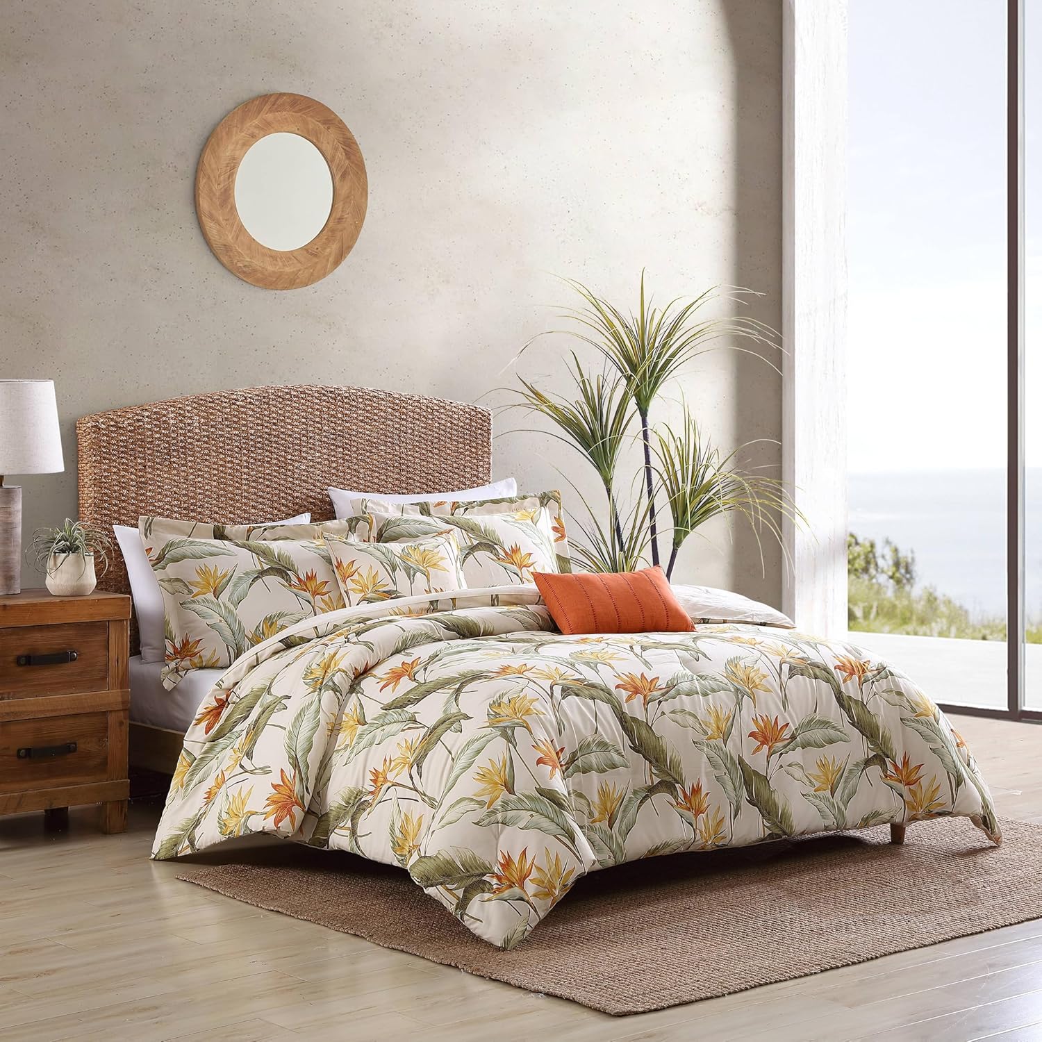 Tommy Bahama - King Comforter Set, Soft Woven Bedding with Matching Pillowcases & Bonus Throw Pillows, Medium Weight for Year Round Comfort, 5 Piece Bed Set (Birds of Paradise Off-White)