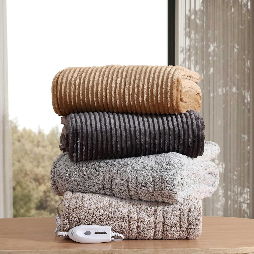 Eddie Bauer - Full Size Heated Blanket, Ultra-Soft Rib Plush Bedding with Solid Sherpa Reverse, Throw Blanket with 10 Heat Settings & Auto Shut-Off (Lookout Mountain Brown)