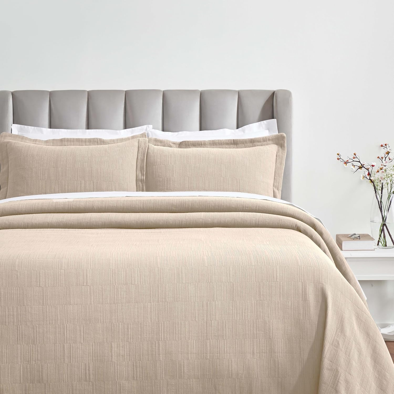 Superior 3 Piece Cotton Bedspread and Sham Set, Home Bed Decor, Decorative Bed Spread, 2 Pillow Shams, Medium Weight, Textured Matelasse Coverlet, Bedding Essentials, Zenith Collection, Full, Beige