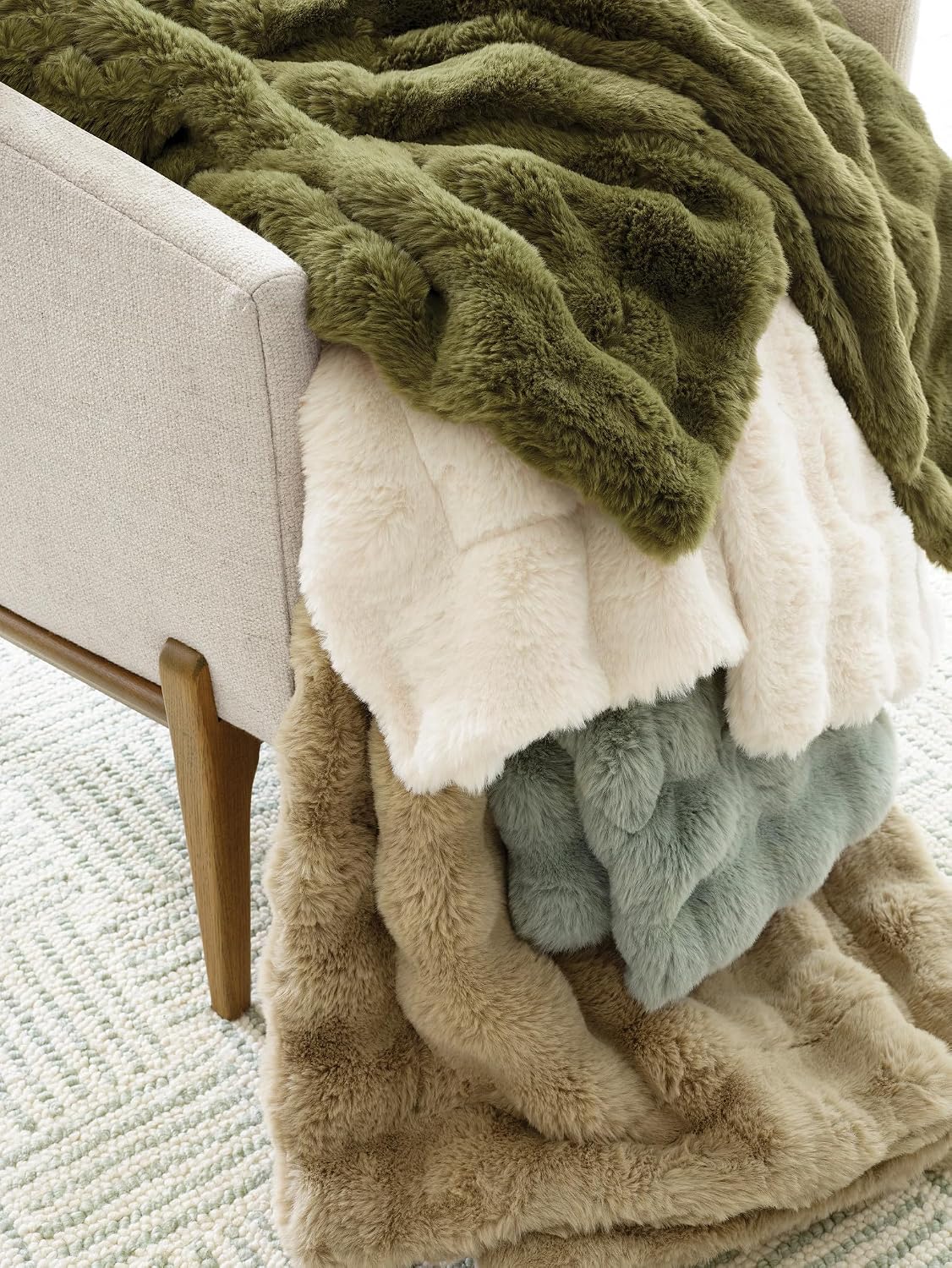 Pine Cone Hill Fab Faux Olive Throw, 50' x 70', Green Solid Pattern