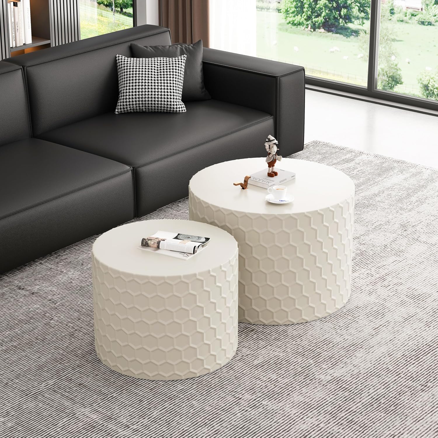 Round Nesting Coffee Table Set of 2, Modern Circular Side Table Set with Honeycomb Design, 2 Piece Nesting End Table Accent Tables Coffee Table for Living Room Bedroom Apartment - Beige
