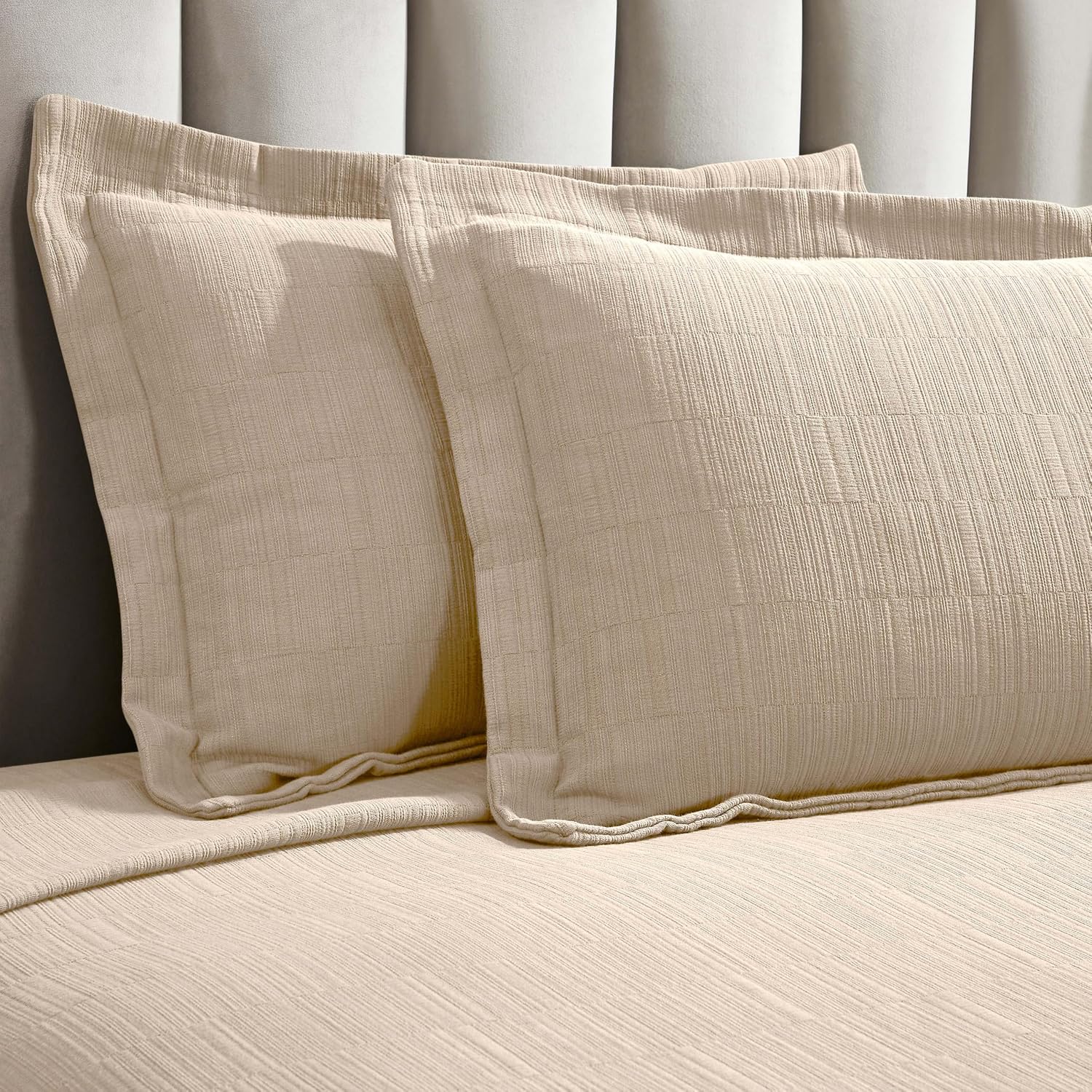 Superior 3 Piece Cotton Bedspread and Sham Set, Home Bed Decor, Decorative Bed Spread, 2 Pillow Shams, Medium Weight, Textured Matelasse Coverlet, Bedding Essentials, Zenith Collection, Full, Beige