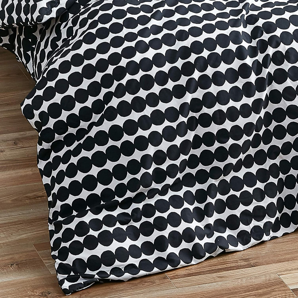 Marimekko - Queen Duvet Cover Set, Cotton Bedding with Matching Shams & Button Closure, All Season Home Decor (Rasymatto Black, Queen)