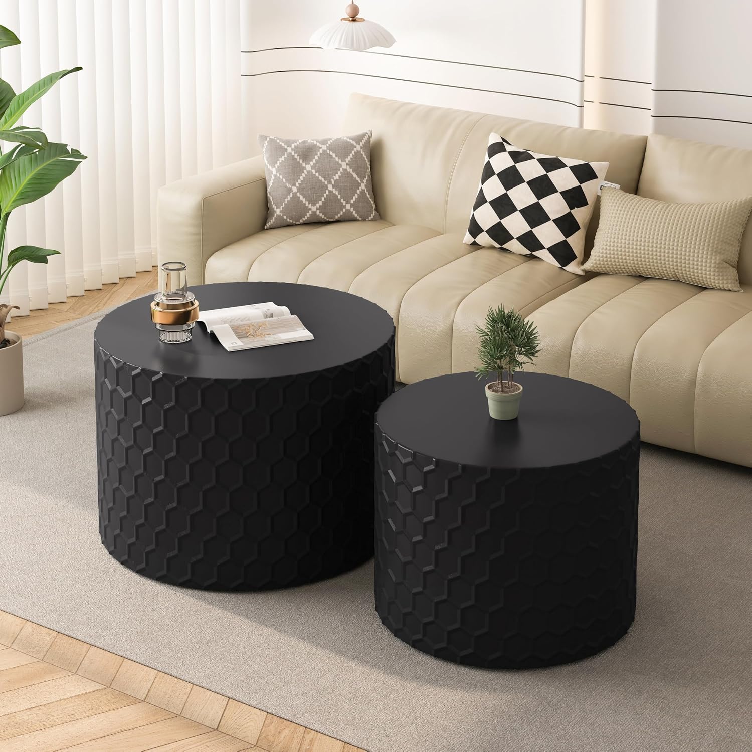 Round Nesting Coffee Table Set of 2, Modern Circular Side Table Set with Honeycomb Design, 2 Piece Nesting End Table Accent Tables Coffee Table for Living Room Bedroom Apartment - Black