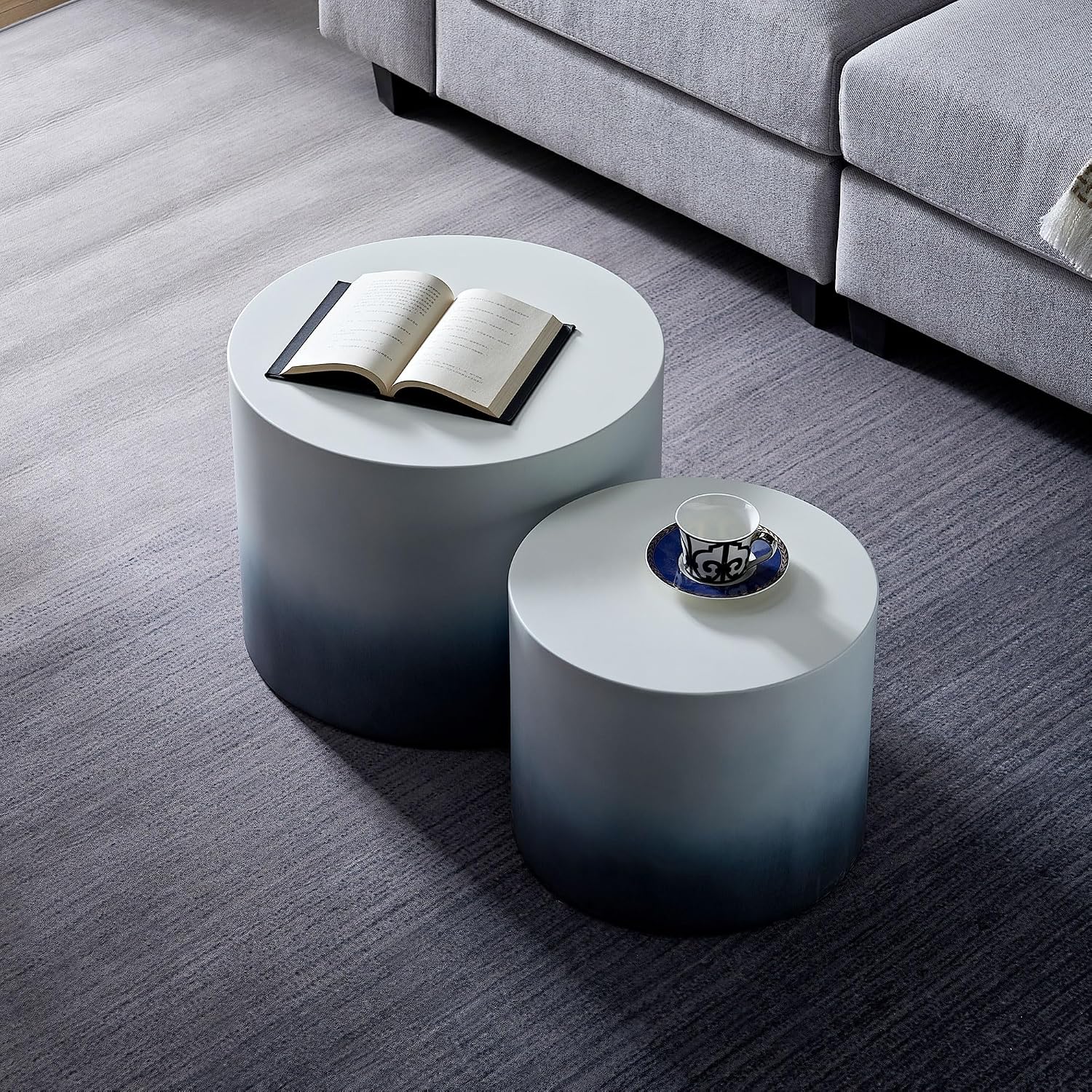 Round Coffee Table Set of 2, Modern Circle Nesting Coffee Table Double Wood End/Side Table for Living Room Small Spaces, Minimalist Abstract Mist Gradient - Black to White,18.9' & 14.96'