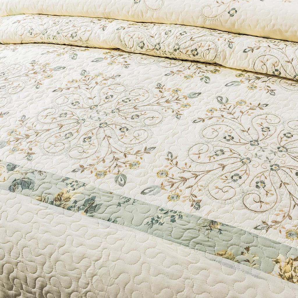 ROOMLIFE Quilt Set King Size 3D Floral Embroidery Pattern 1XQuilt (106' X 98') + 2 PillowShams (20' X 28 ') Cotton Reversible Quilted Decorative Bedspreads Coverlet Bedding Set, Lightweight &Soft