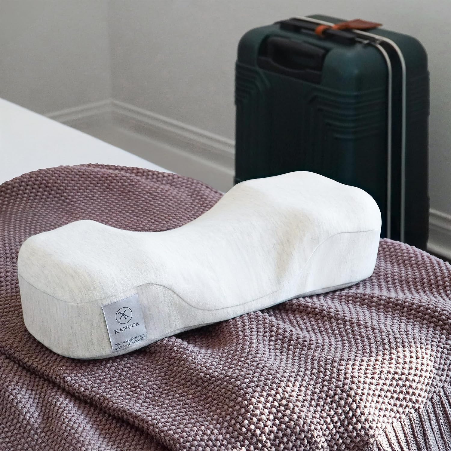 Kanuda Mini Portable Pillow (Oatmeal) – Compact Orthopedic Cervical Neck Pillow for Travel, Firm Memory Foam Support with CV4 & OCBR Therapy, Washable Cover & Storage Bag