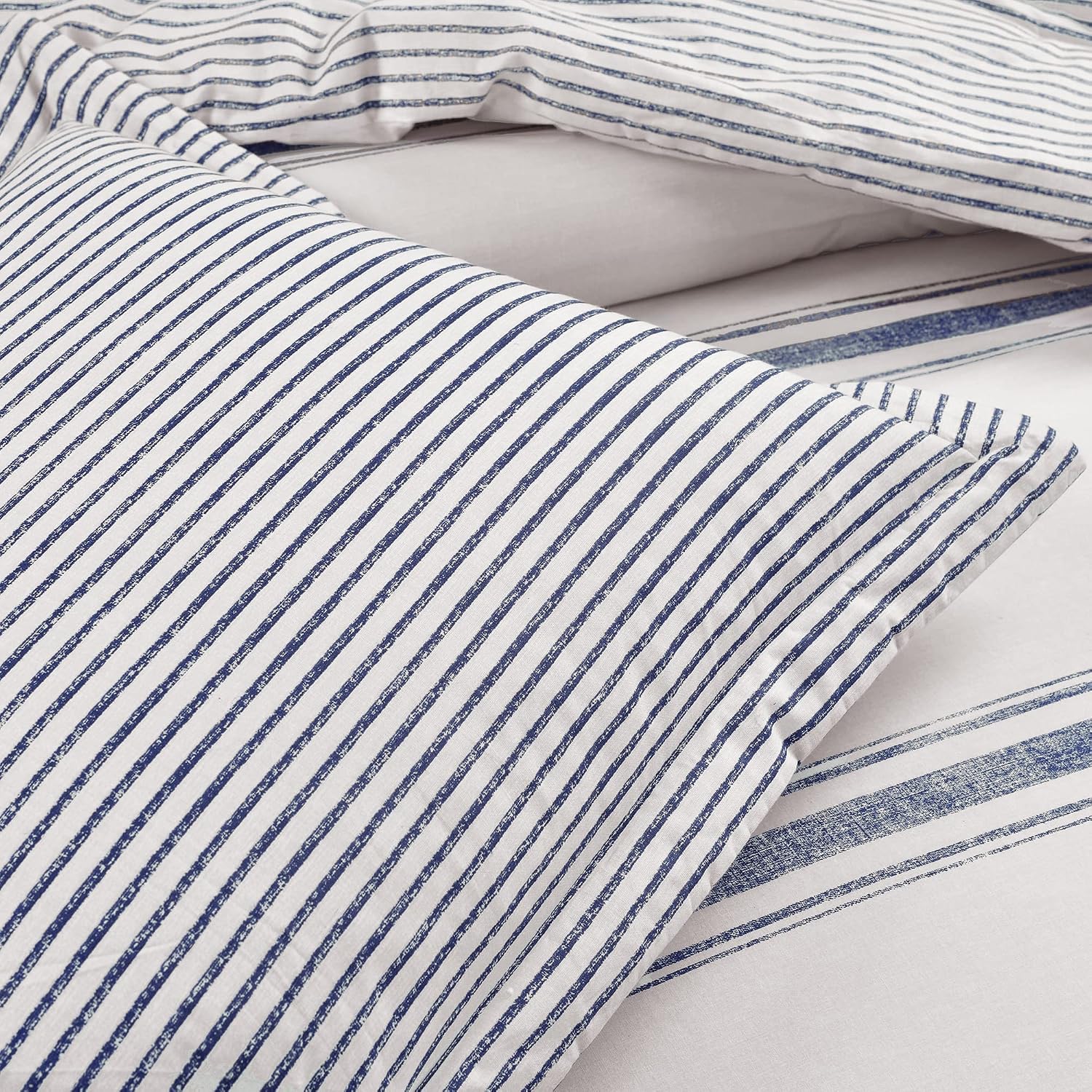Lush Decor Farmhouse Stripe Reversible Cotton Comforter Set, 2-Piece, Twin XL Navy - Twin Bedding Set - Dorm Decor - Striped Comforter for Farmhouse Bedroom Decor