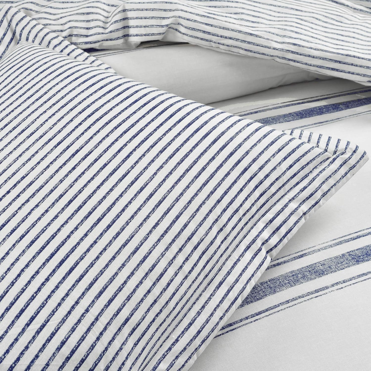 Lush Decor Farmhouse Stripe Reversible Cotton Comforter Set, 3 Piece Set, Full/ Queen, Navy - Cozy Farmhouse Bedding Set - Rustic Decor - Striped Comforter - Modern Farmhouse Bedroom Decor