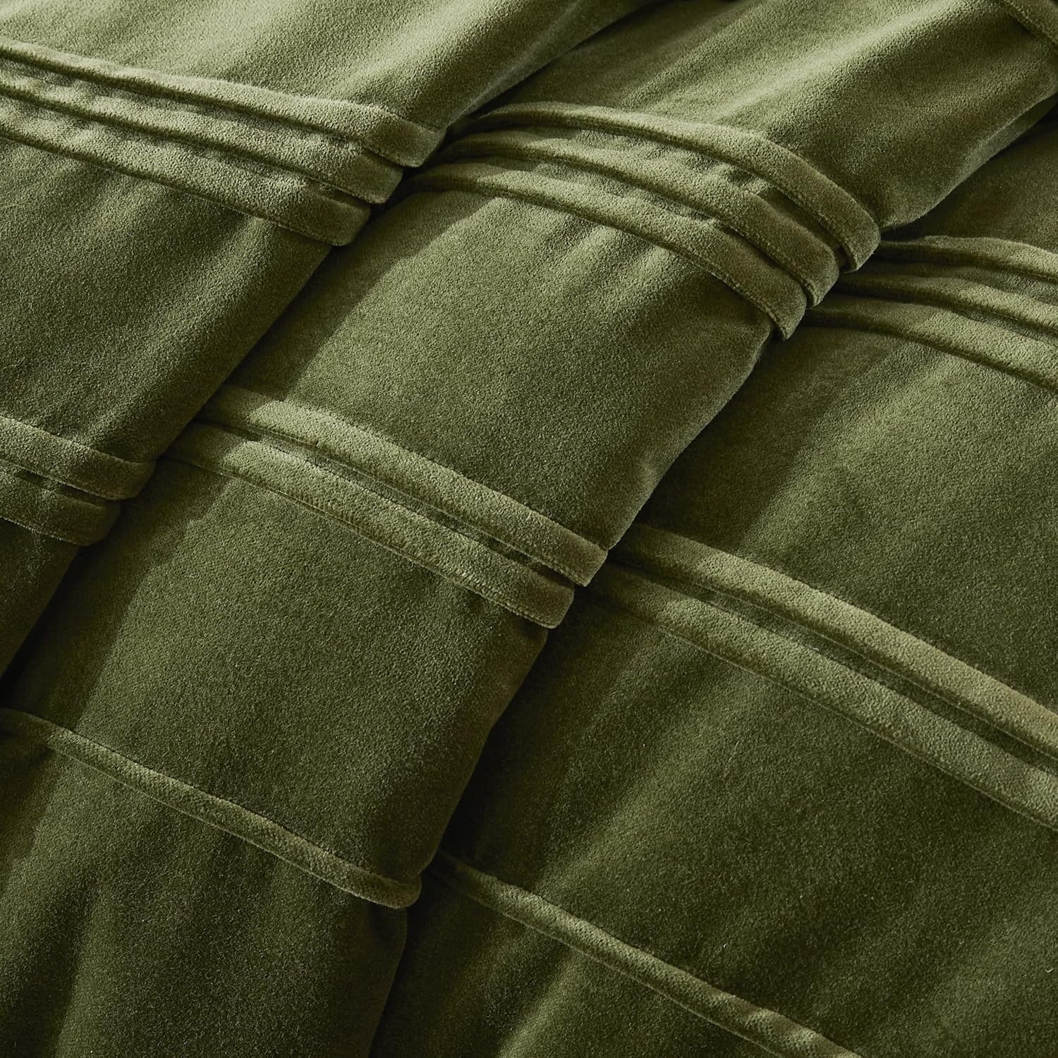 Lush Decor x Chuks Collins Pleated Groove Velvet Duvet Cover 3 Piece Set Queen Green - Velvet Bedding Set - Duvet Cover Queen - Green Duvet - Luxury Bedding