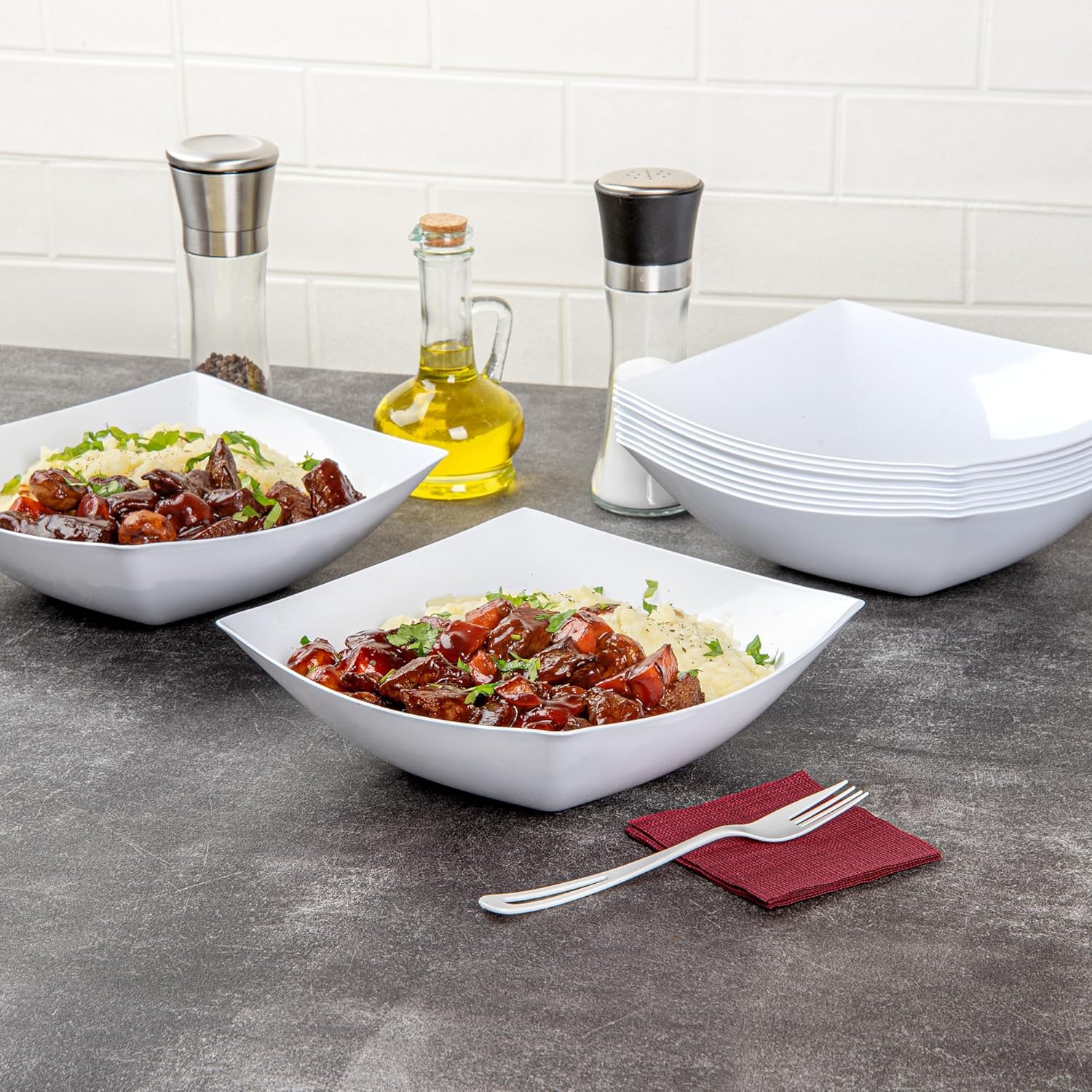 Restaurantware Moderna 64 Ounce Fancy Plastic Bowls 100 Square Disposable Salad Bowls - Durable Heavy-duty White Plastic Bowls For Warm And Cold Foods