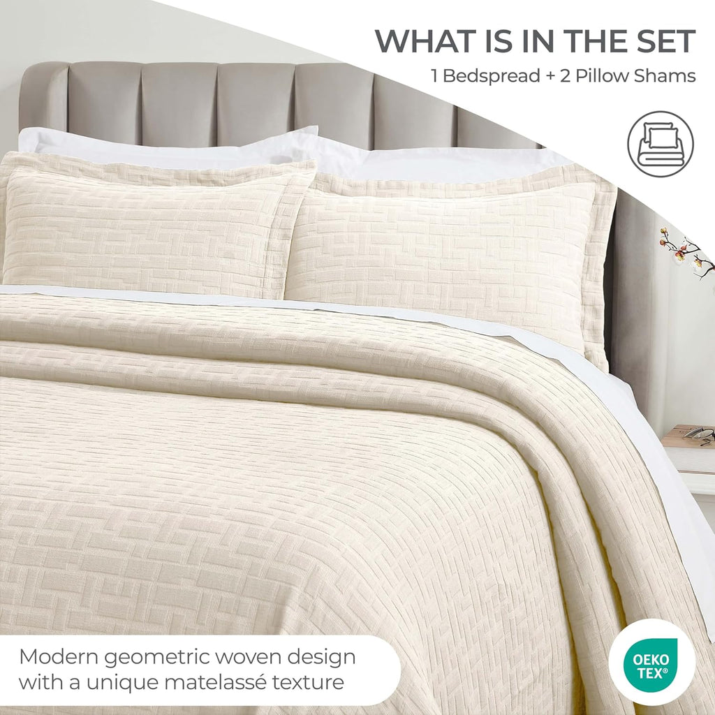 Superior 3 Piece Cotton Bedspread and Sham Set, Home Bed Decor, Decorative Bed Spread, 2 Pillow Shams, Medium Weight, Geometric Matelasse Coverlet, Bedding Essentials, Madrid Collection, Queen, Ivory