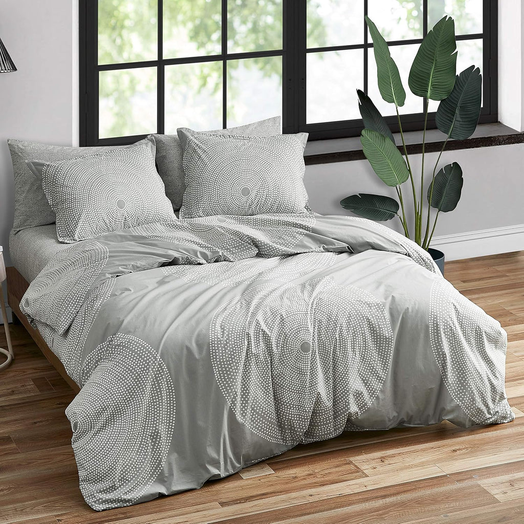 Marimekko - King Duvet Cover Set, Smooth Cotton Percale Bedding with Matching Shams, Lightweight Home Decor (Fokus Grey, King)